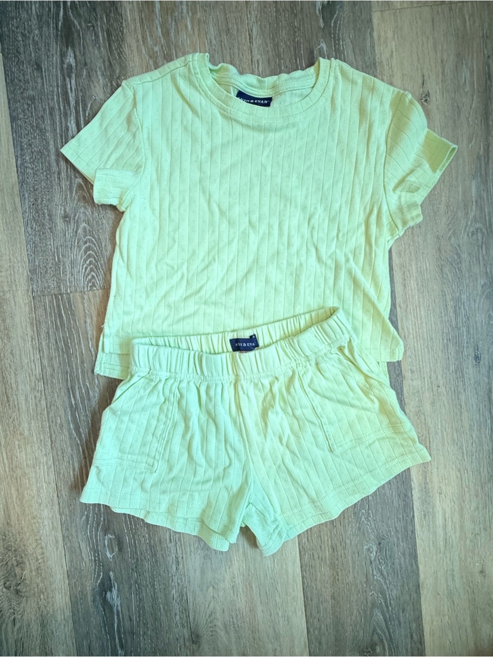 Andy & Evan Girls Yellow Green Eyelet Knit Top & Shorts Set Size 8